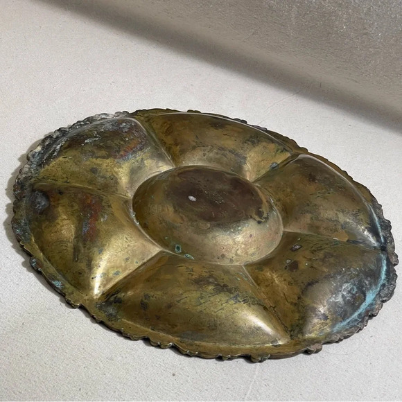 Vntg Brass Divided Tray Ornate Design Farmhouse Decor Mexico Handmade Patina - Picture 5 of 10